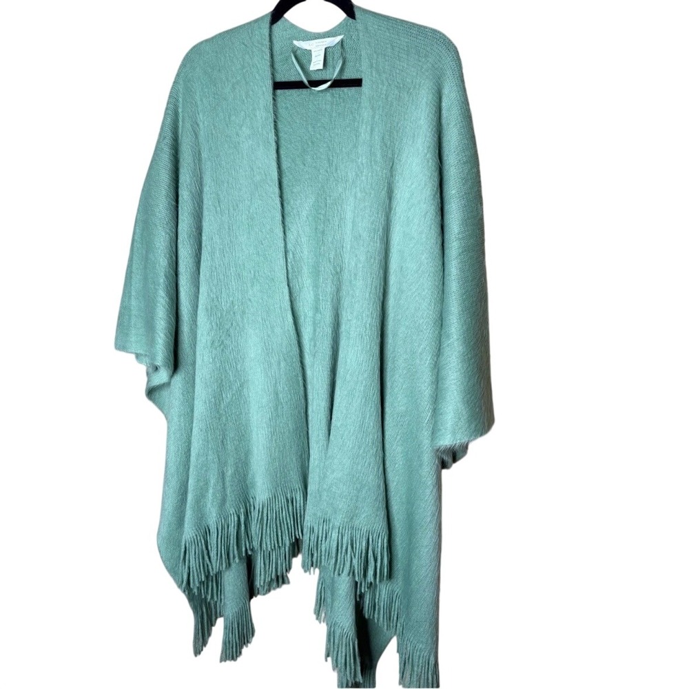 LC Lauren Conrad Mint Green Fuzzy Knit Fringed Shawl Wrap One Size Cozy Soft